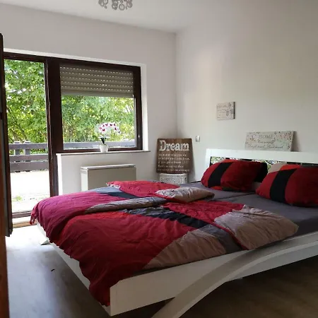 Moderne Ferienwohnung Murgtal Schwarzwald Gernsbach